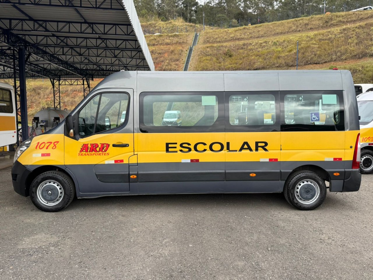 Renault/Master Vip L3H2 16 Lugares 2015-2016