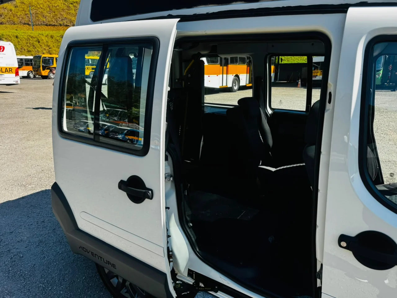Fiat Doblo Adventure 1.8 Flex 2016/2016